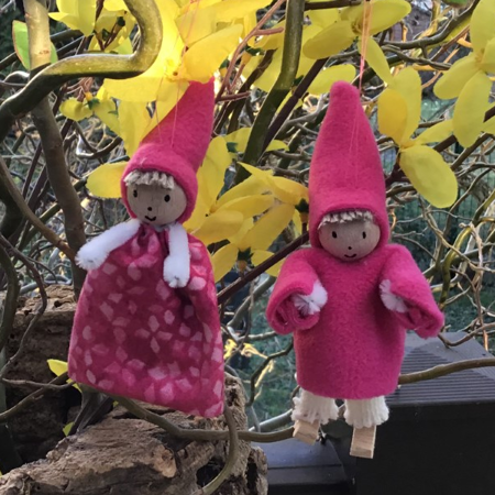 Couple lutins roses